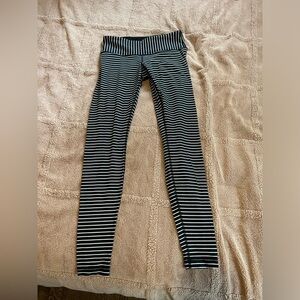 Lululemon wunder under striped legging 28”